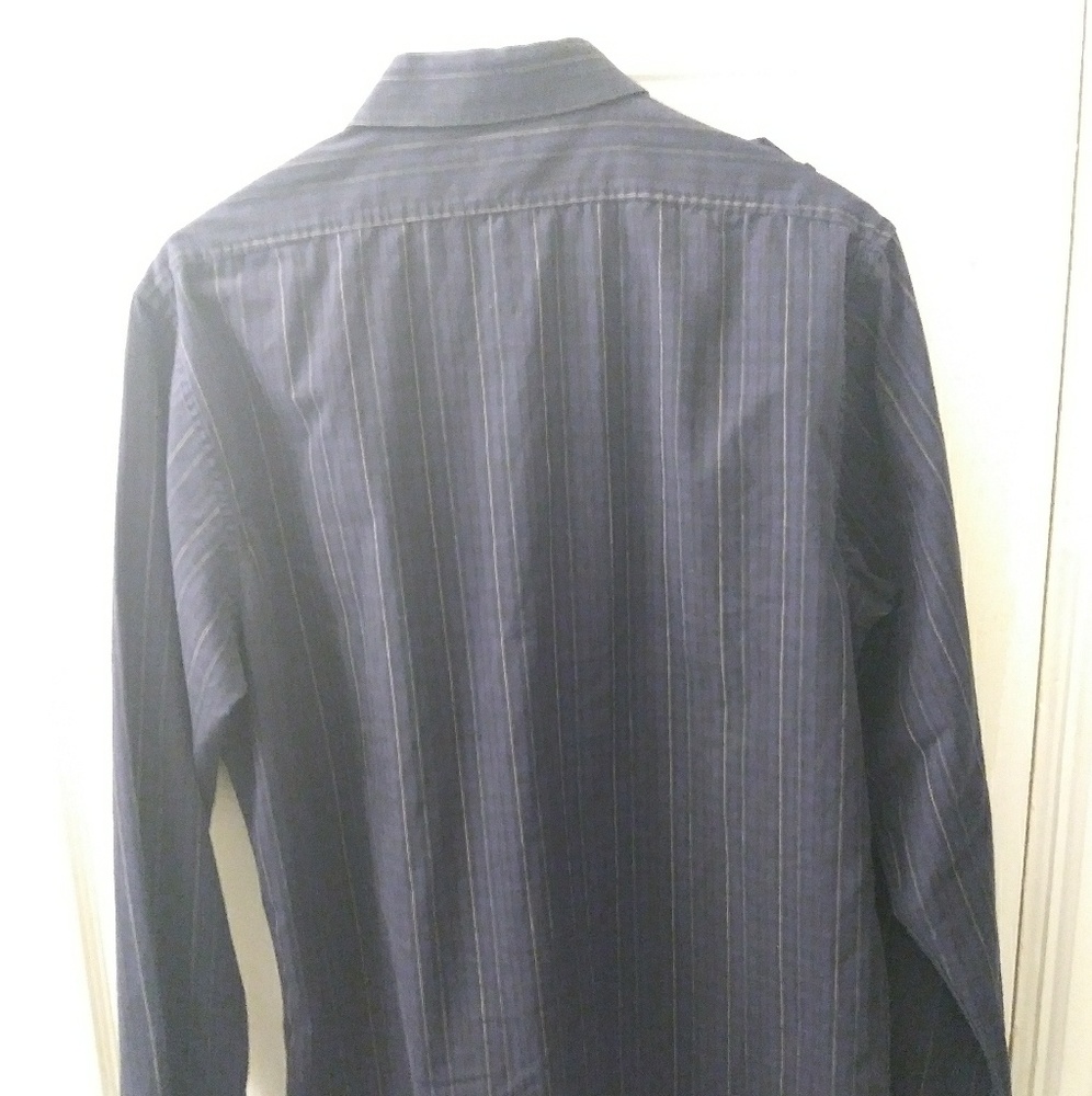 Button down Shirt - Picture 2 of 2